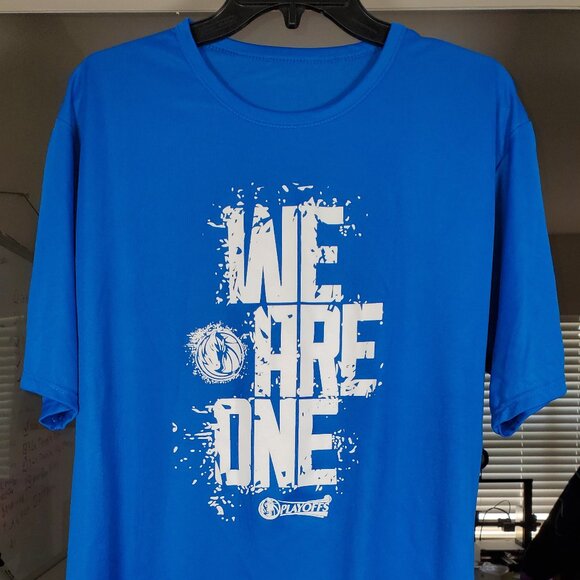 MENS DALLAS MAVERICKS 2015 PLAYOFFS DRI-FIT T-SHIRT LARGE - Picture 1 of 4